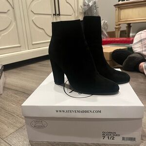 Steve Madden Black Suede Heeled Boots